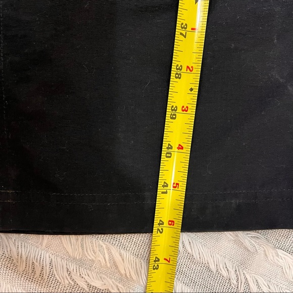 The North Face Convertible Pant Women's Sz 10Long 42*32 Black Nylon Outdoor EUC - Picture 10 of 12